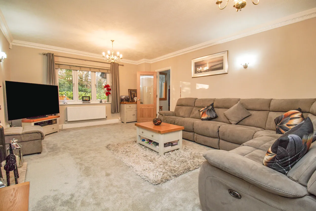 Coach House Gardens, Fleet, GU51 4QX, photo 6