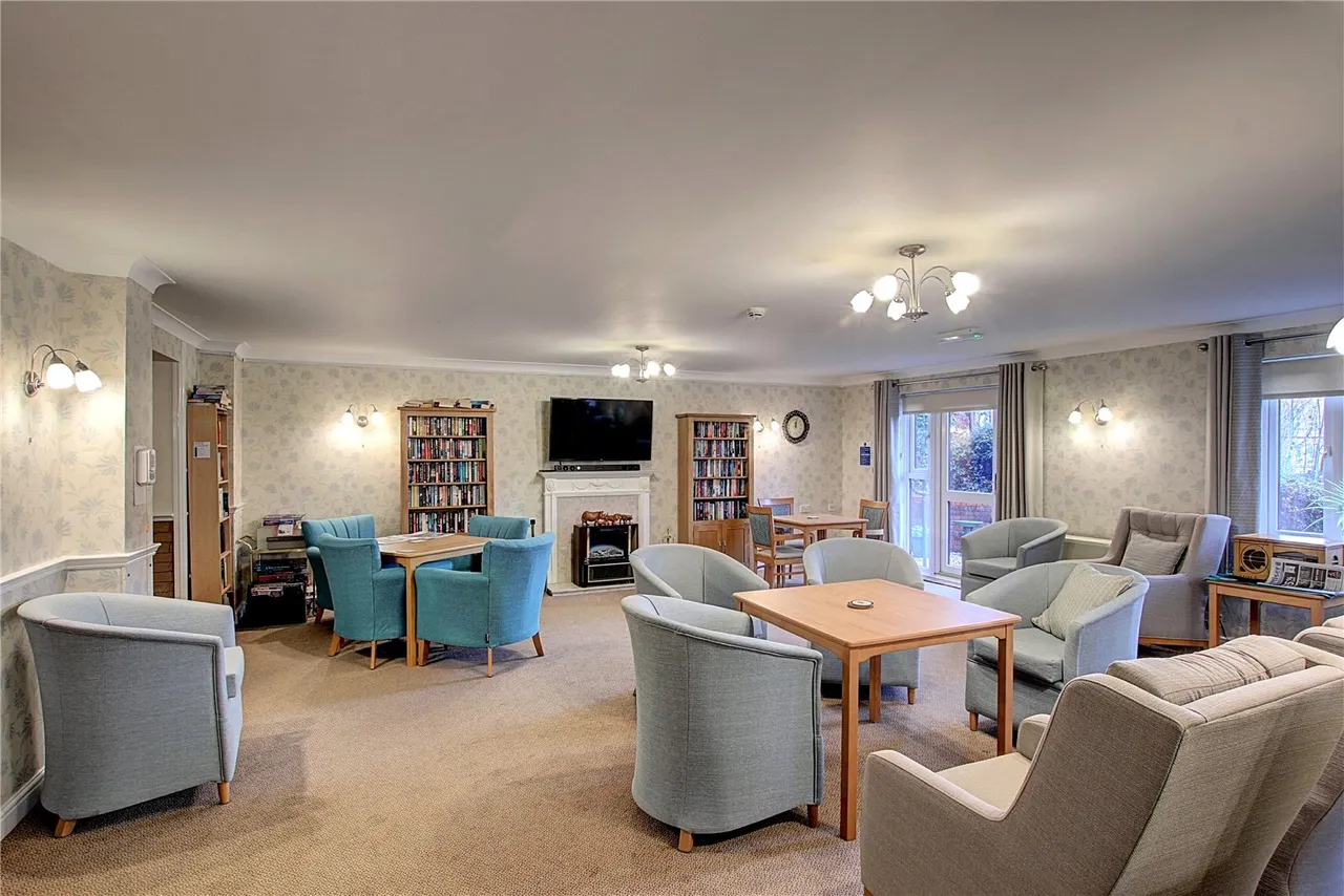 Kingfisher Court, Woodfield Road, Droitwich, WR9 8UU, photo 13