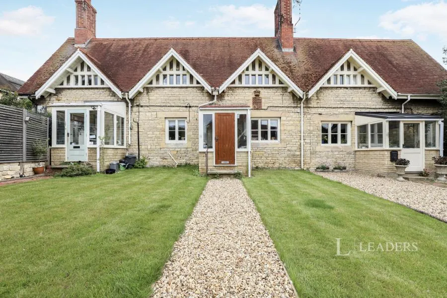 2 bed house to rent, Audit Hall Road, Empingham, LE15