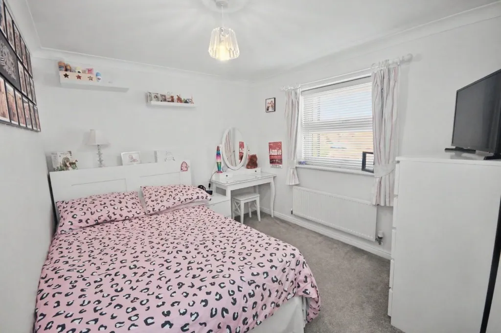 Cukow Close, Mawsley, photo 12