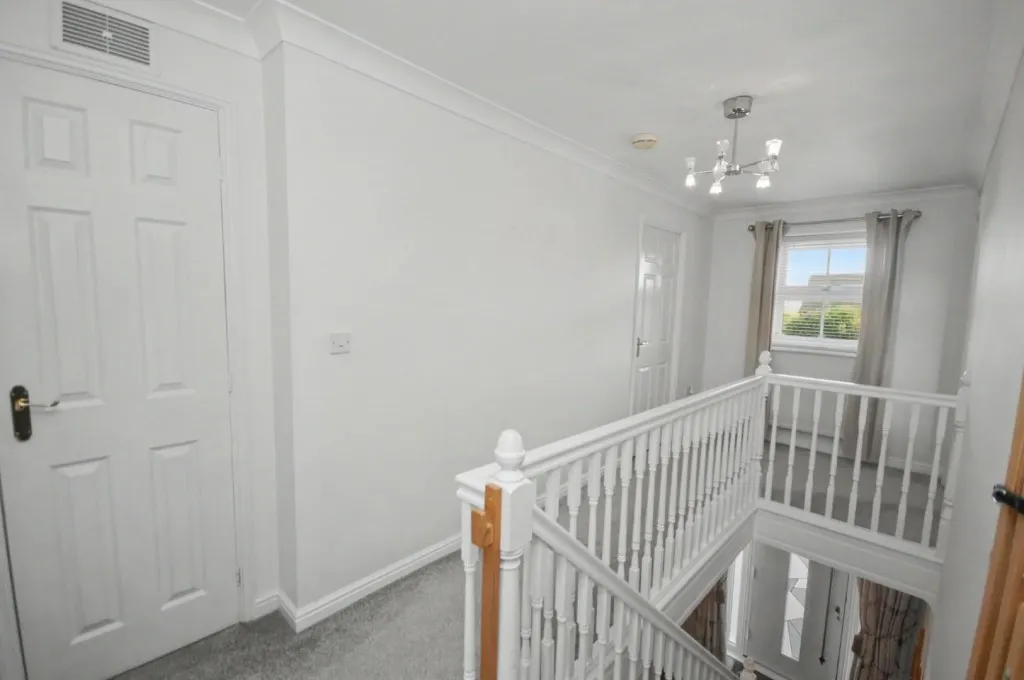 Cukow Close, Mawsley, photo 9