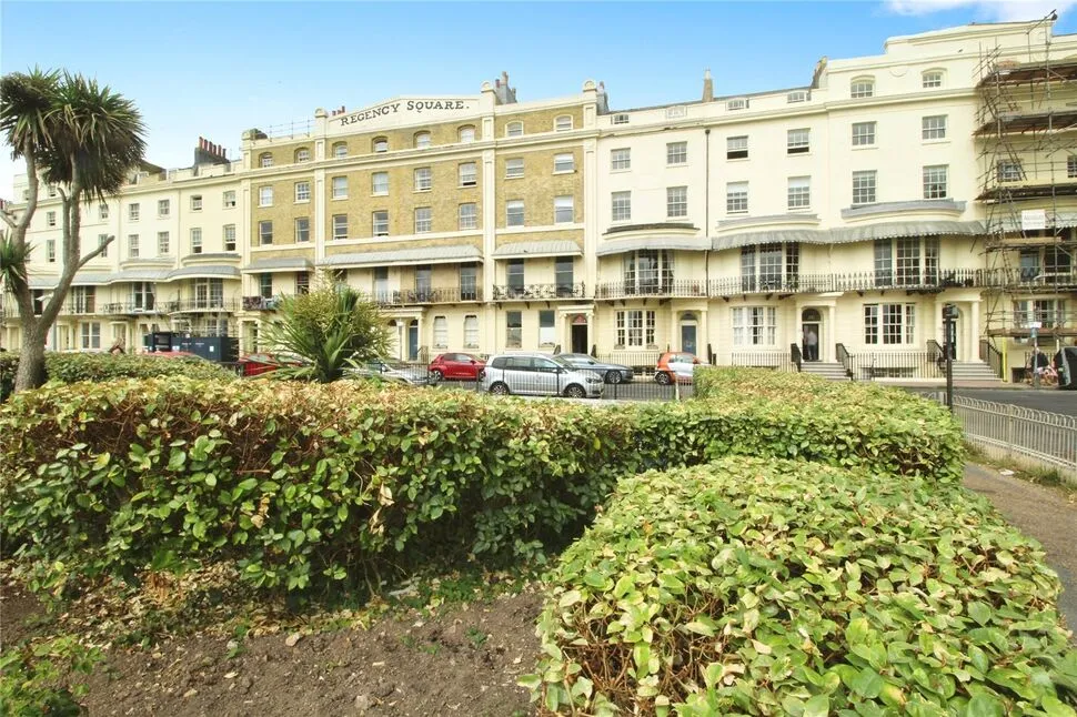 2 bed flat for sale — Regency Square, Brighton, East Sussex, BN1