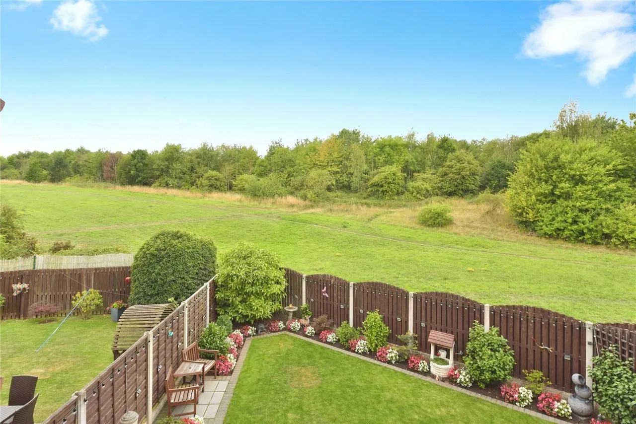 Bluebell Wood Lane, Sunnyside, Rotherham, South Yorkshire, S66, photo 9