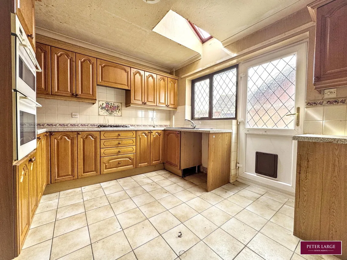 Bryn Parc, Gronant, Prestatyn, Flintshire, LL19 9UN, photo 4
