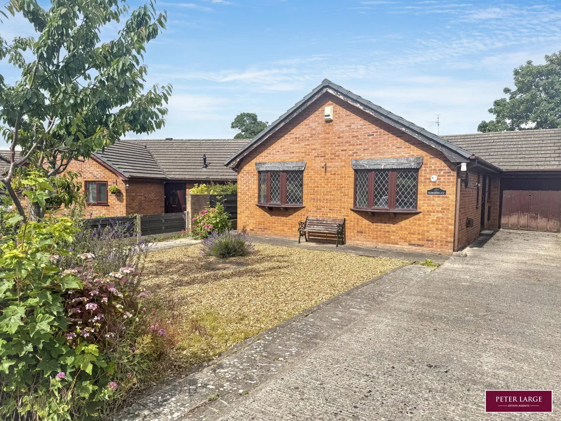 3 bed house for sale — Bryn Parc, Gronant, Prestatyn, Flintshire, LL19 9UN