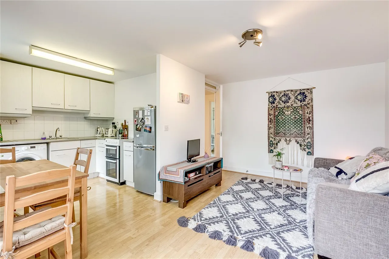 Lowther Road, Islington, N7, photo 2