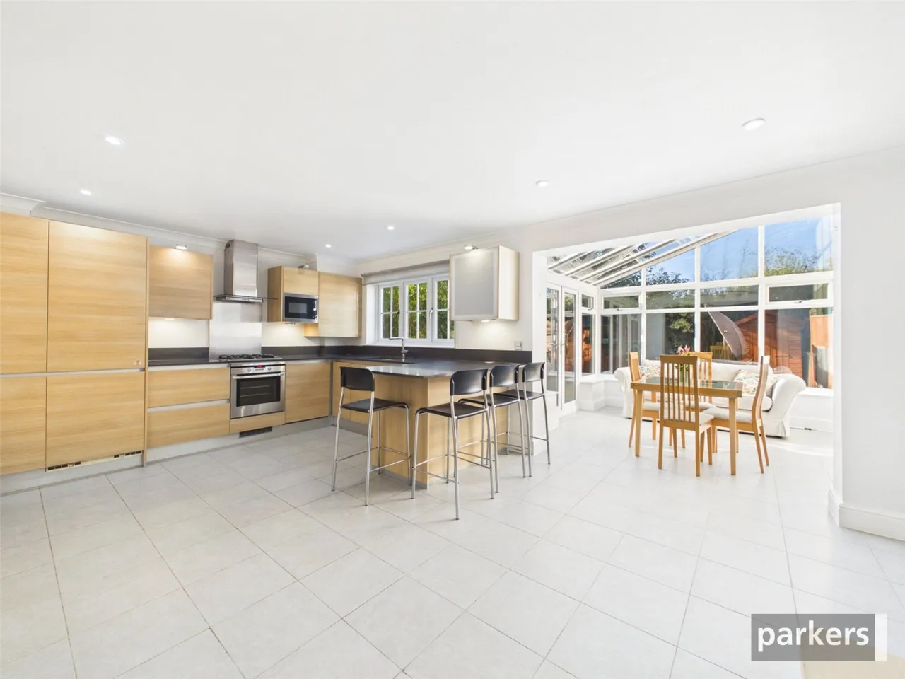 Caribou Close, Woodley, RG5, photo 2