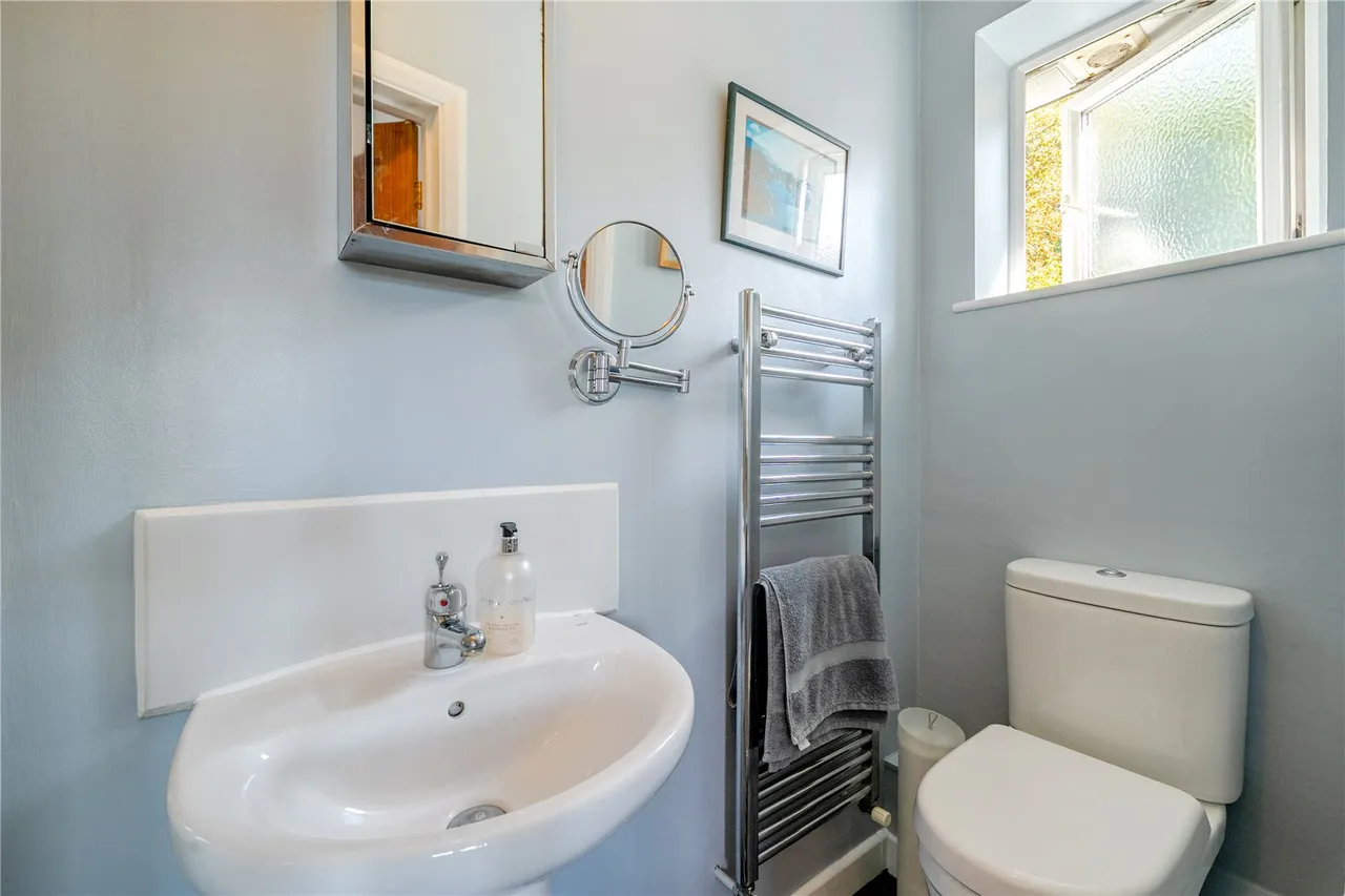 Poplar Avenue, Windlesham, Surrey, GU20 6PW, photo 16