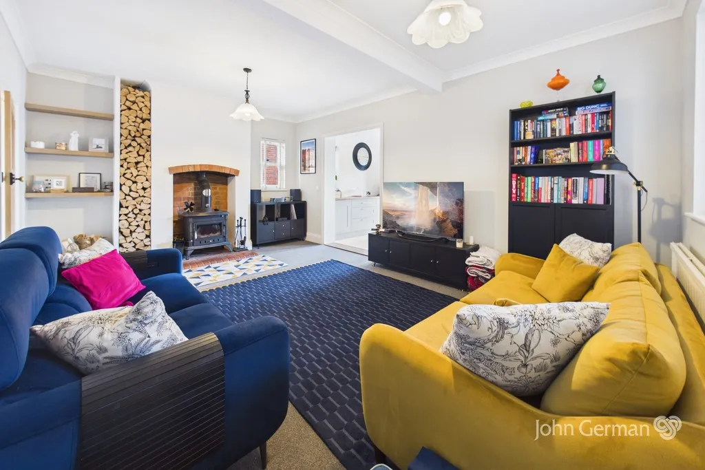 New Road, Uttoxeter, photo 5