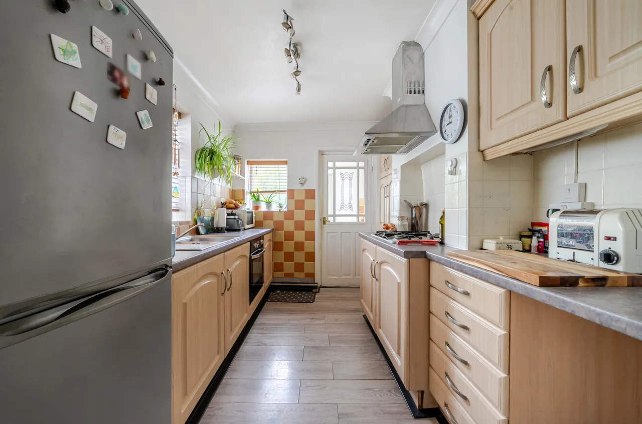 Carlyle Road, Gosport, PO12, photo 3