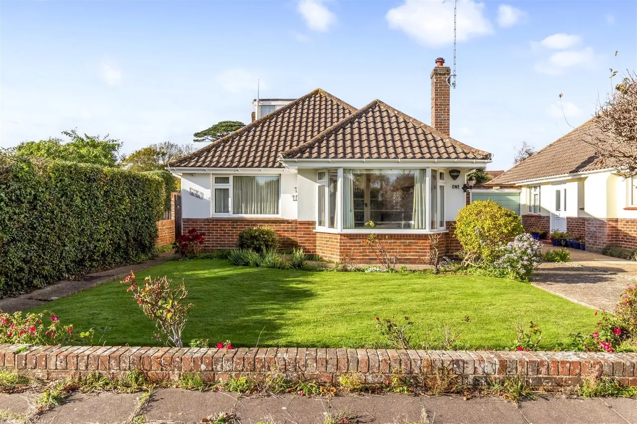 Midhurst Close, Ferring, photo 7