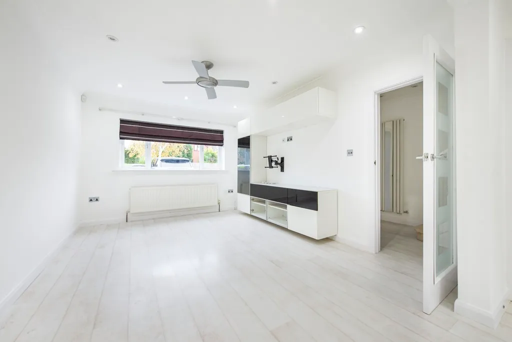 Hercies Road, Uxbridge, UB10, photo 15