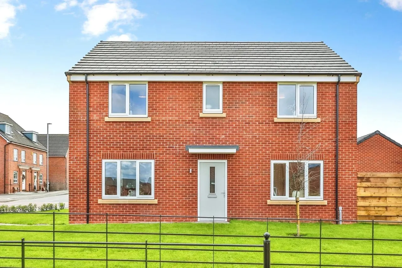 Monument View, Emperors Way, Hucknall, Nottingham, NG15, photo 26