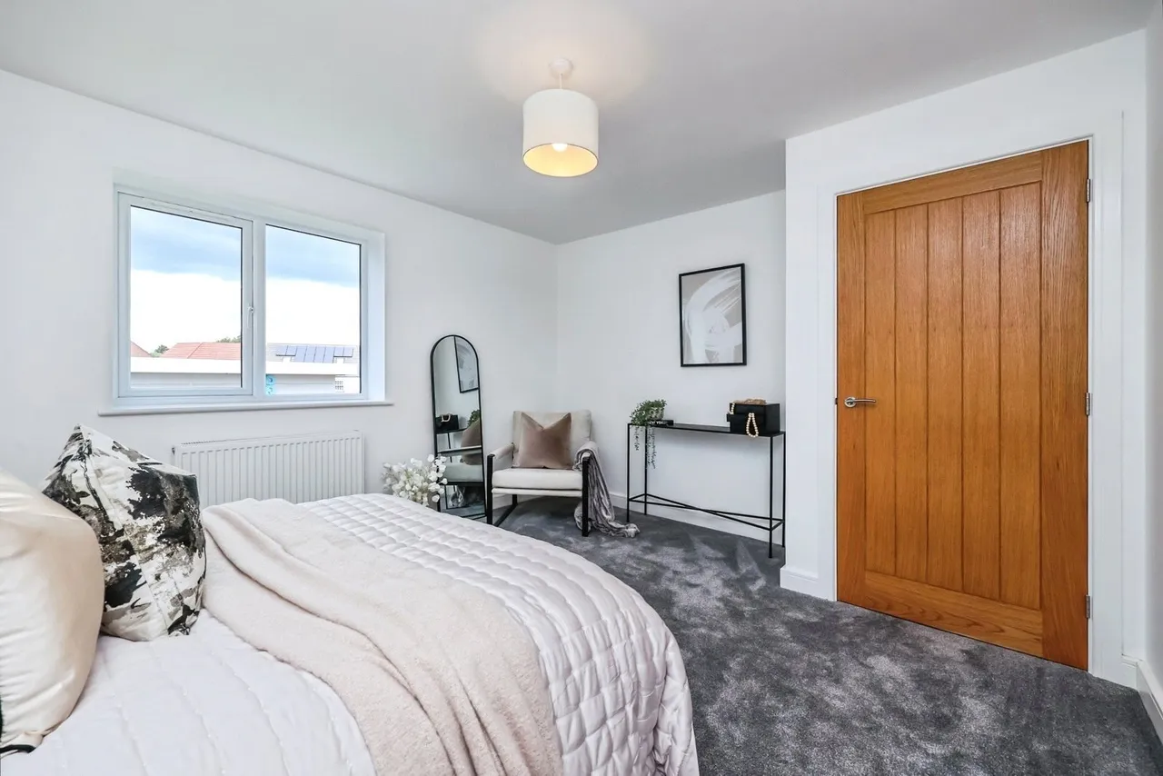 Monument View, Emperors Way, Hucknall, Nottingham, NG15, photo 13