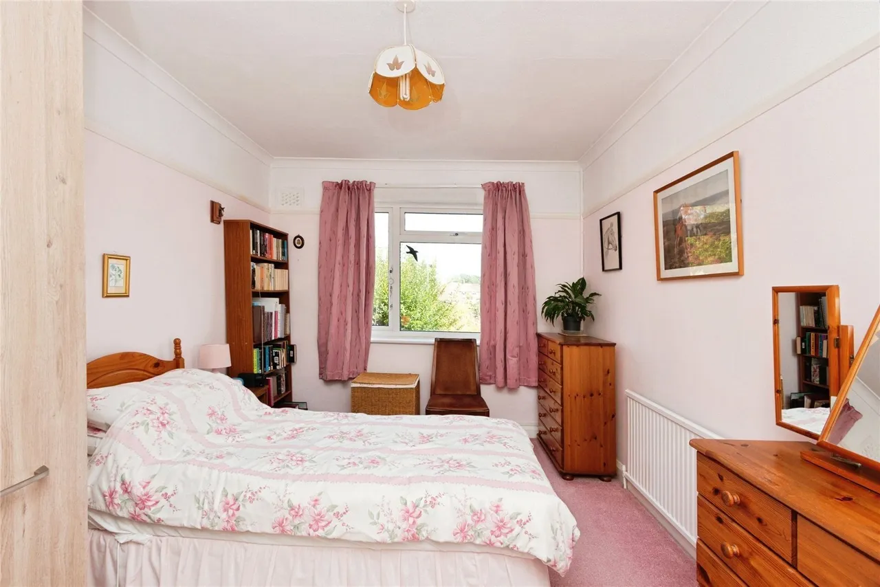 Hatch Lane, Old Basing, RG24, photo 12