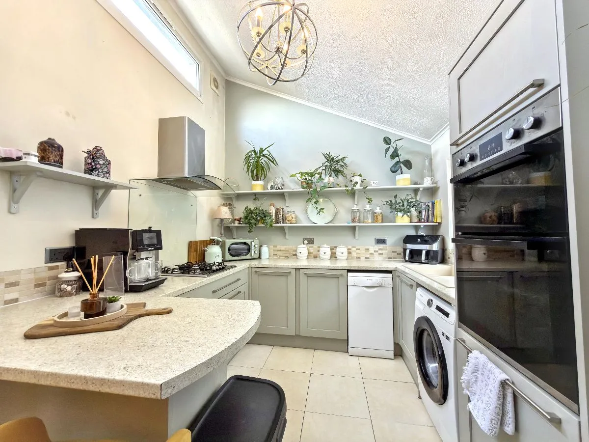 Dane Road, Birchington, Kent, CT7 9QT, photo 3