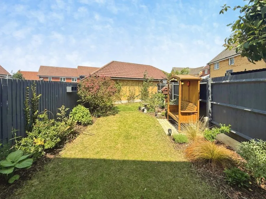 Warbler Way, Stowmarket, IP14, photo 15