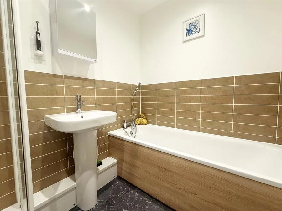 Warbler Way, Stowmarket, IP14, photo 13