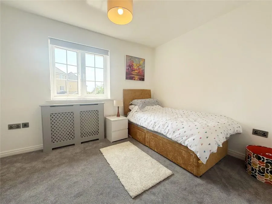 Warbler Way, Stowmarket, IP14, photo 12