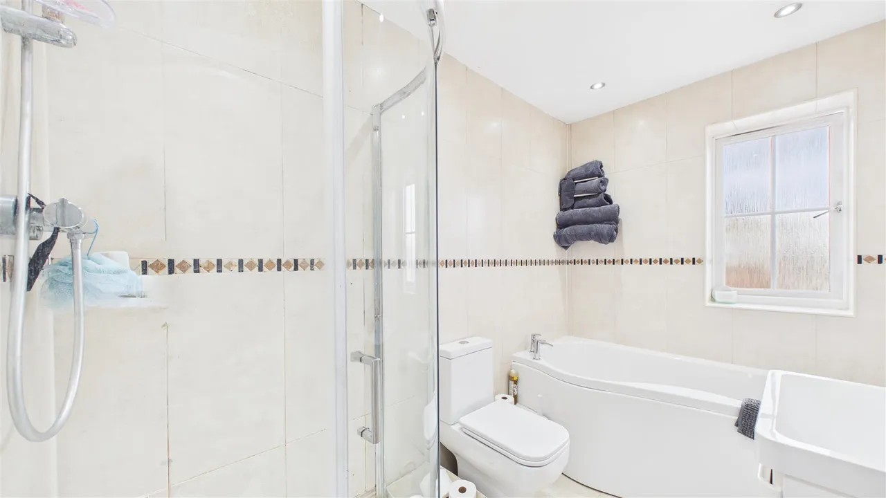 Wisbech Road, Thorney, photo 29