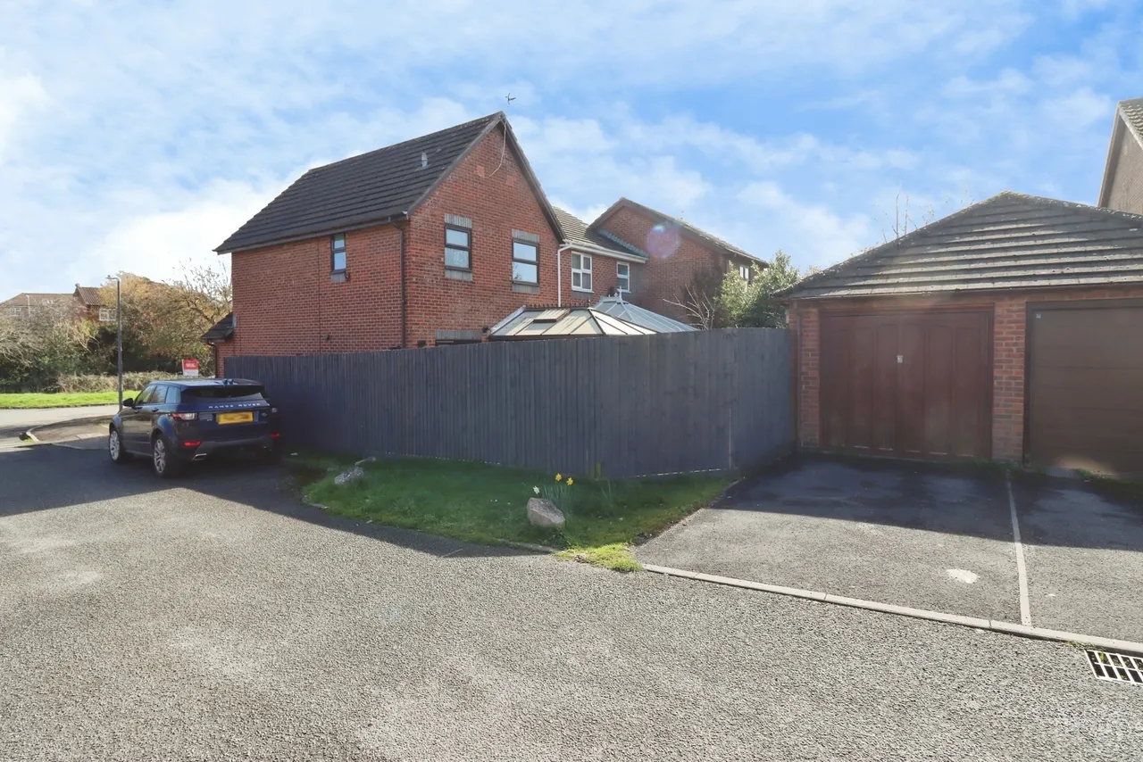 Gallivan Close, Little Stoke, Bristol, BS34, photo 19