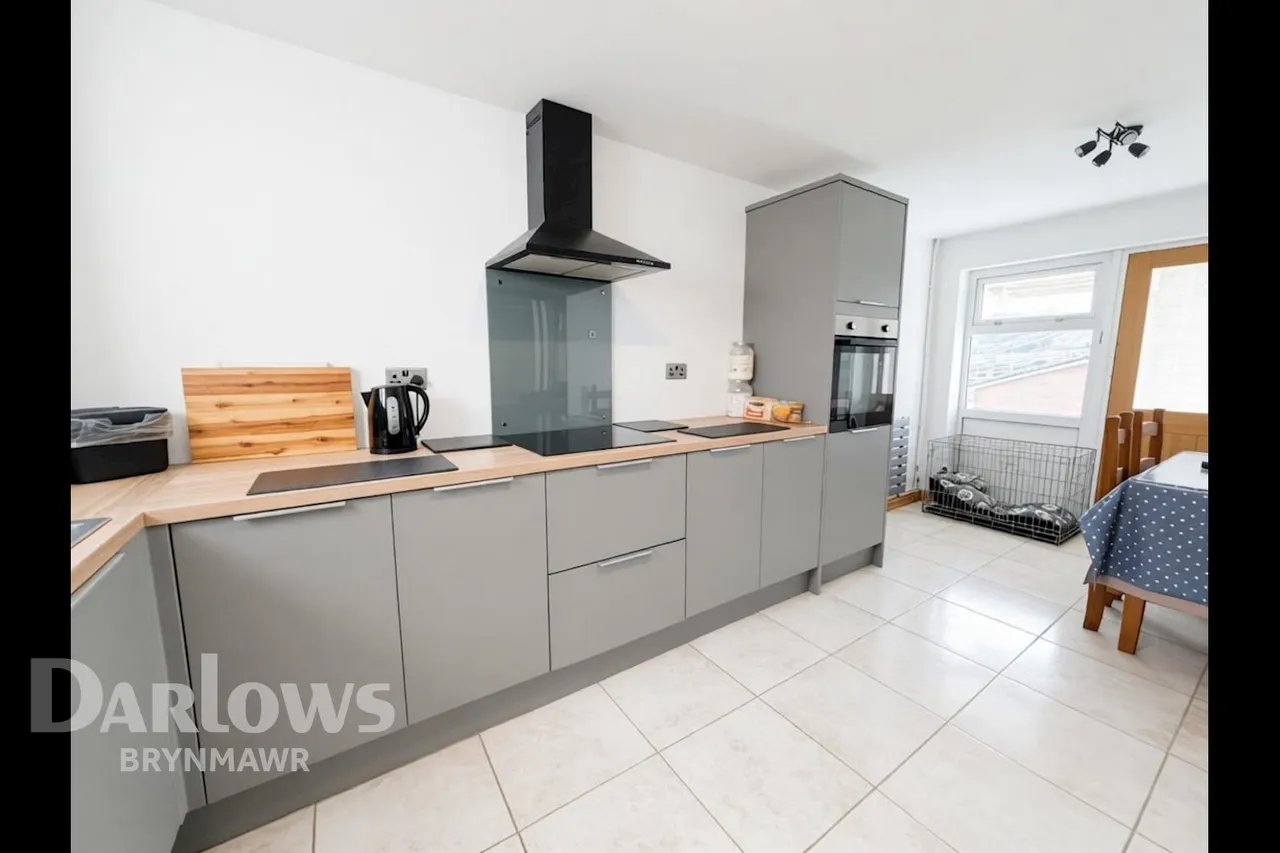 3 bed house for sale, Trenewydd, Ebbw Vale