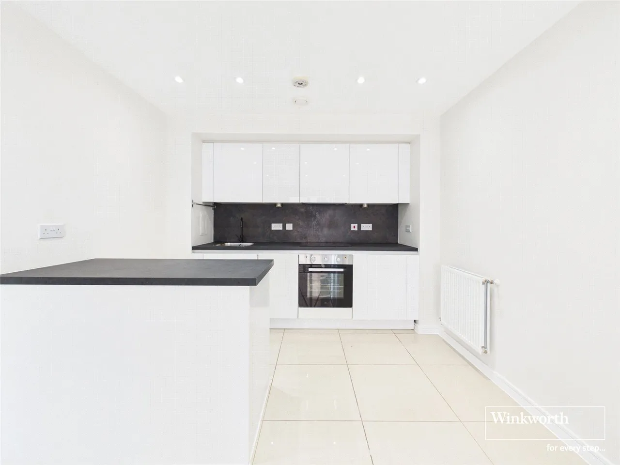 Shearwater Drive, London, NW9, photo 6