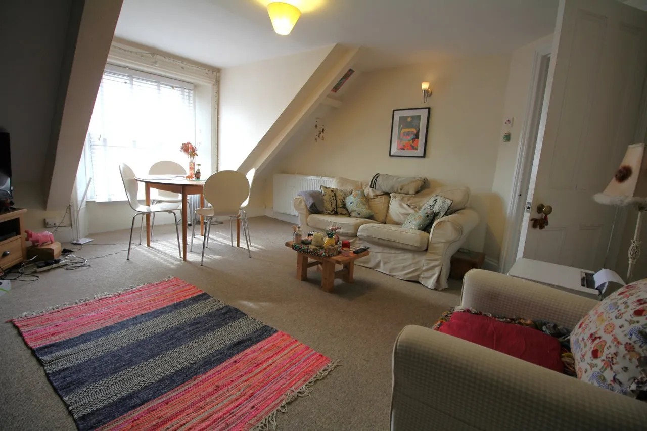 Old Bath Road, Cheltenham, GL53, photo 6