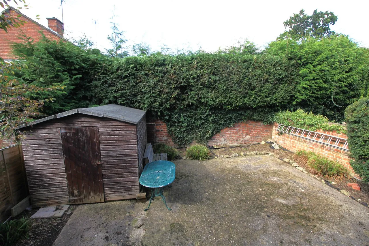 Old Bath Road, Cheltenham, GL53, photo 2