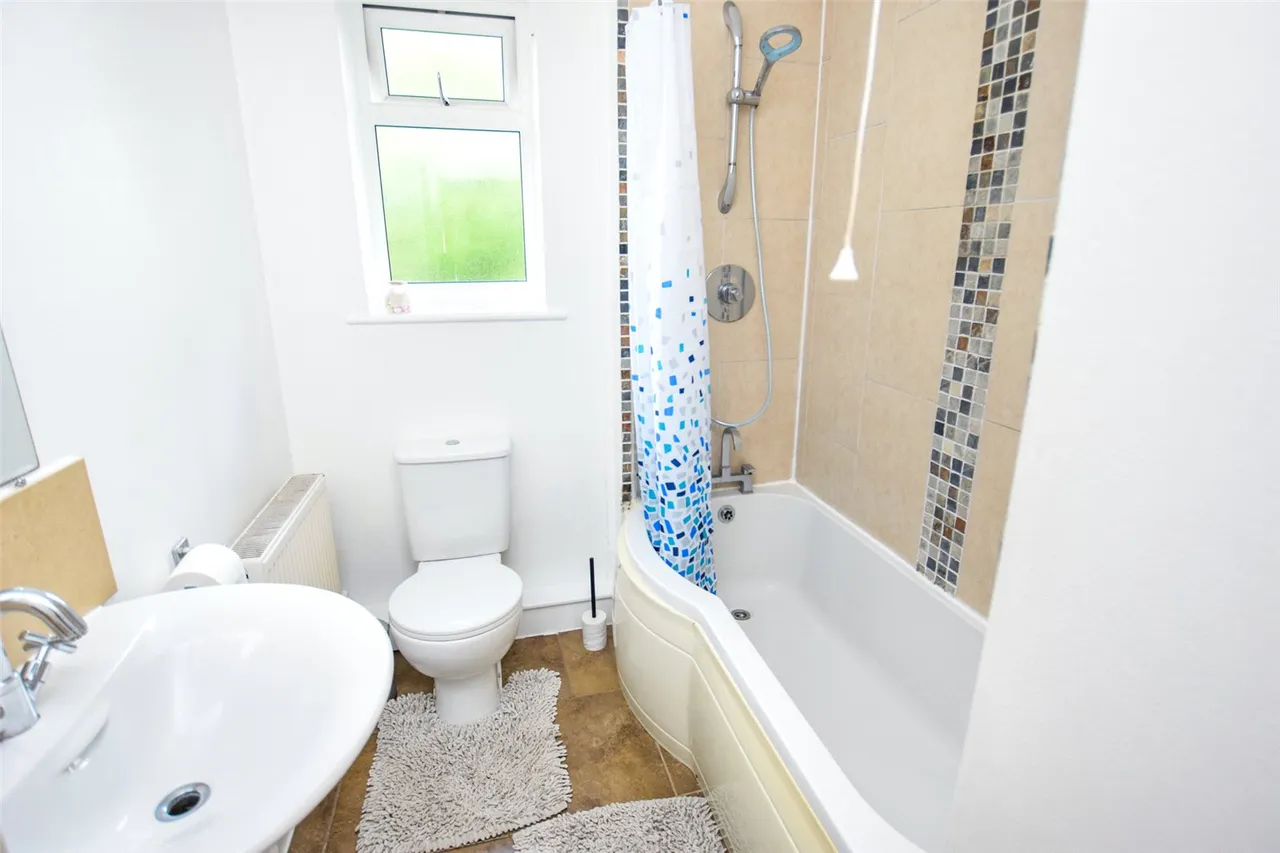 Beta Road, Farnborough, Hampshire, GU14 8PH, photo 8