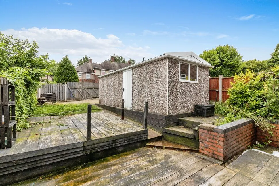 Bellhouse Road, Sheffield, South Yorkshire, S5, photo 8