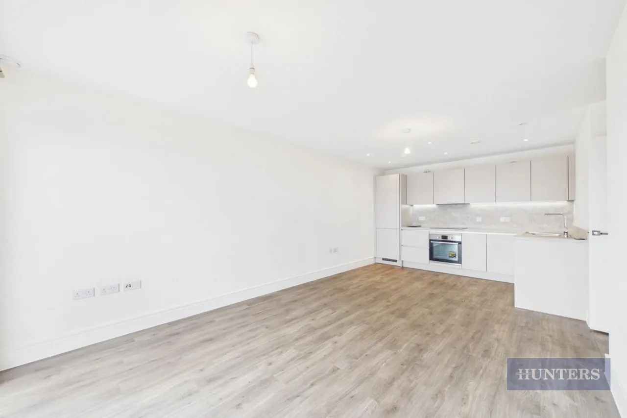 Meridian Way, Southampton, photo 4