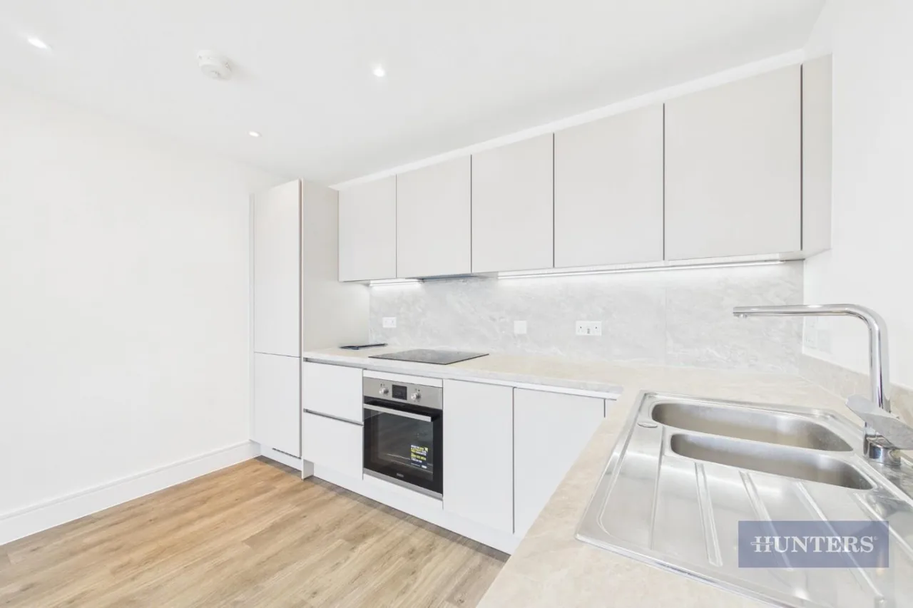 Meridian Way, Southampton, photo 5