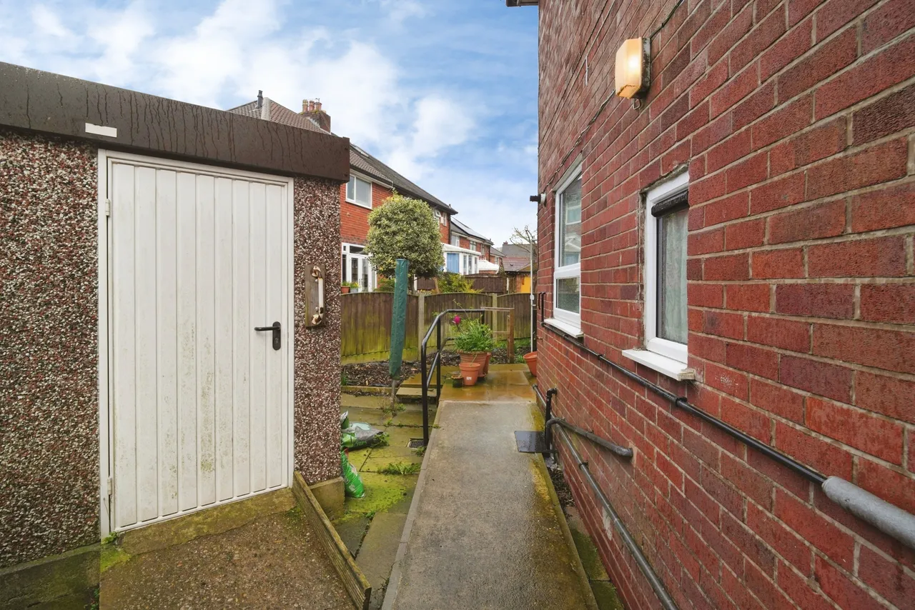 Windermere Road, Bolton, BL4, photo 14