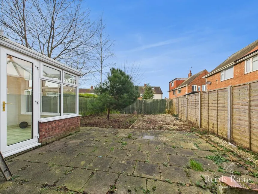 Southcoates Lane, Hull, East Yorkshire, HU9, photo 5