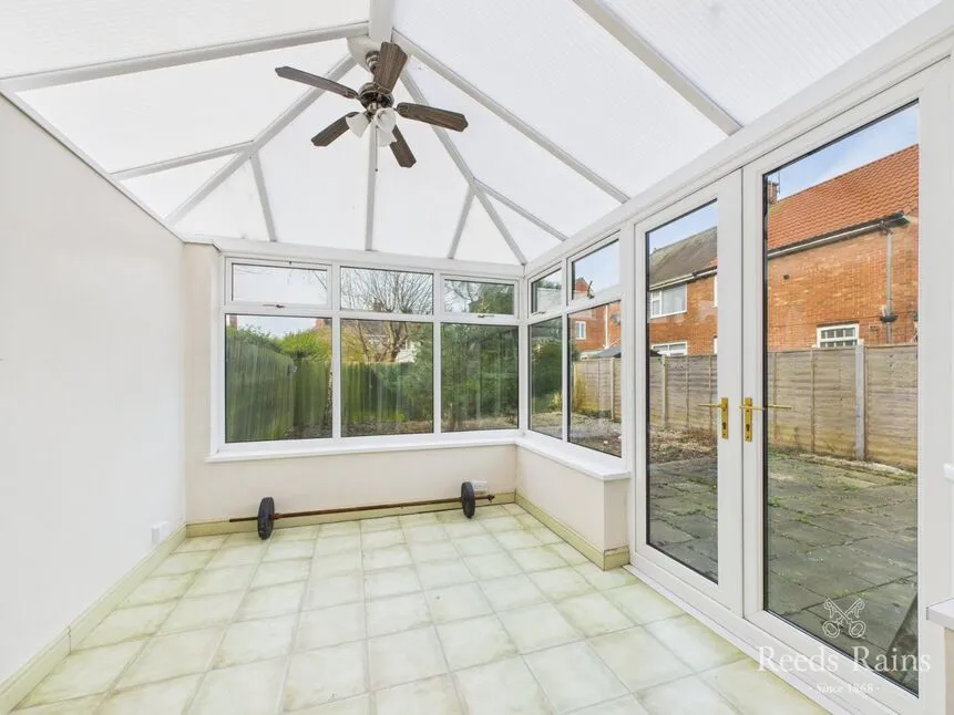 Southcoates Lane, Hull, East Yorkshire, HU9, photo 8