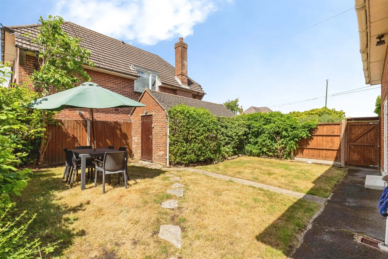 Holdenhurst Avenue, Bournemouth, BH7, photo 9
