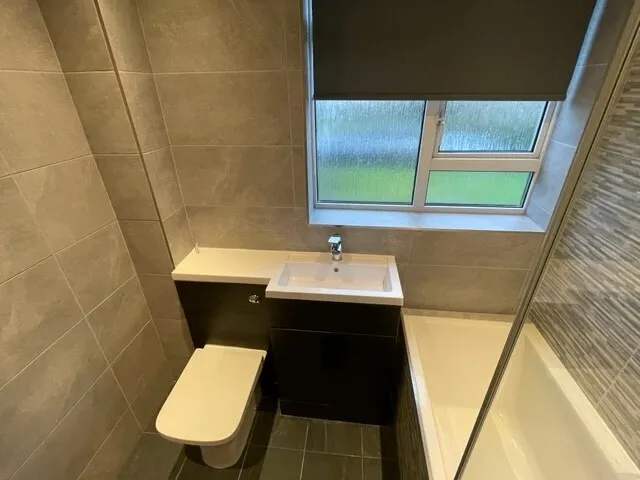 Castle Court, King's Gardens, Newton Mearns, G77 5JD, photo 8