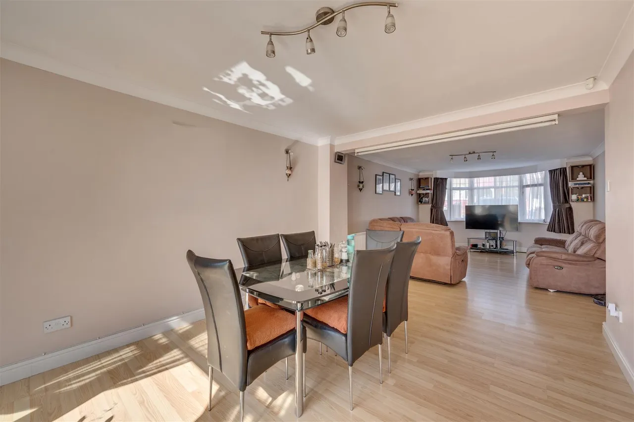 Ballogie Avenue, Neasden, NW10, photo 6