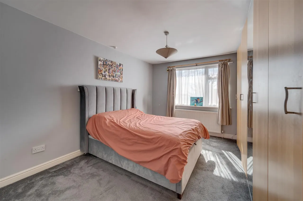 Ballogie Avenue, Neasden, NW10, photo 10