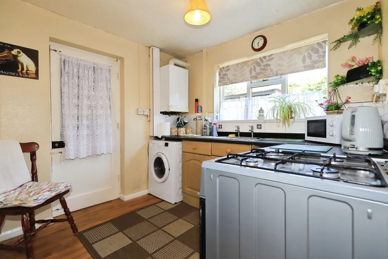 Bissell Street, Bilston, WV14, photo 6