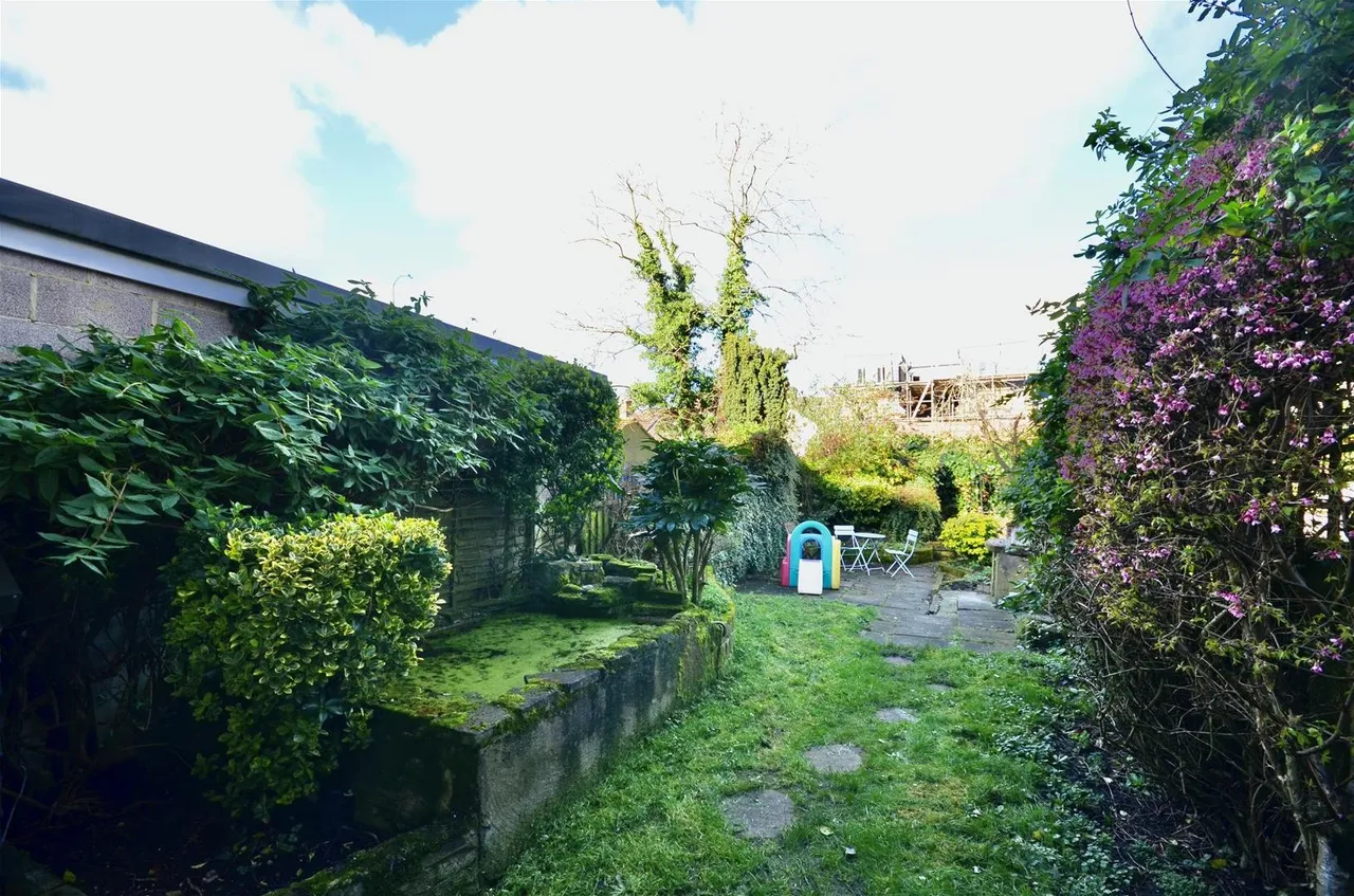 Vicarage Road, Watford, photo 11