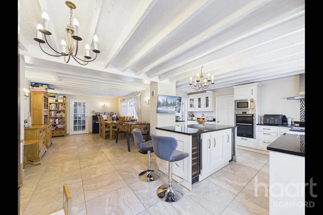 Manor Road, Romford, RM1, photo 4