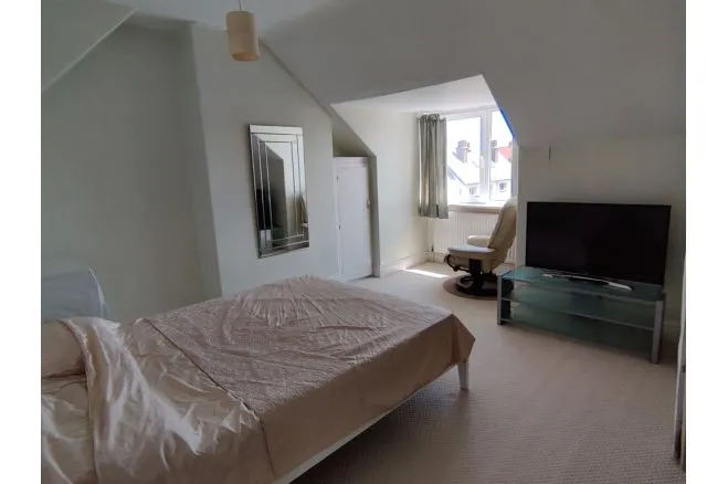 Holbeck Road, Scarborough, YO11, photo 12