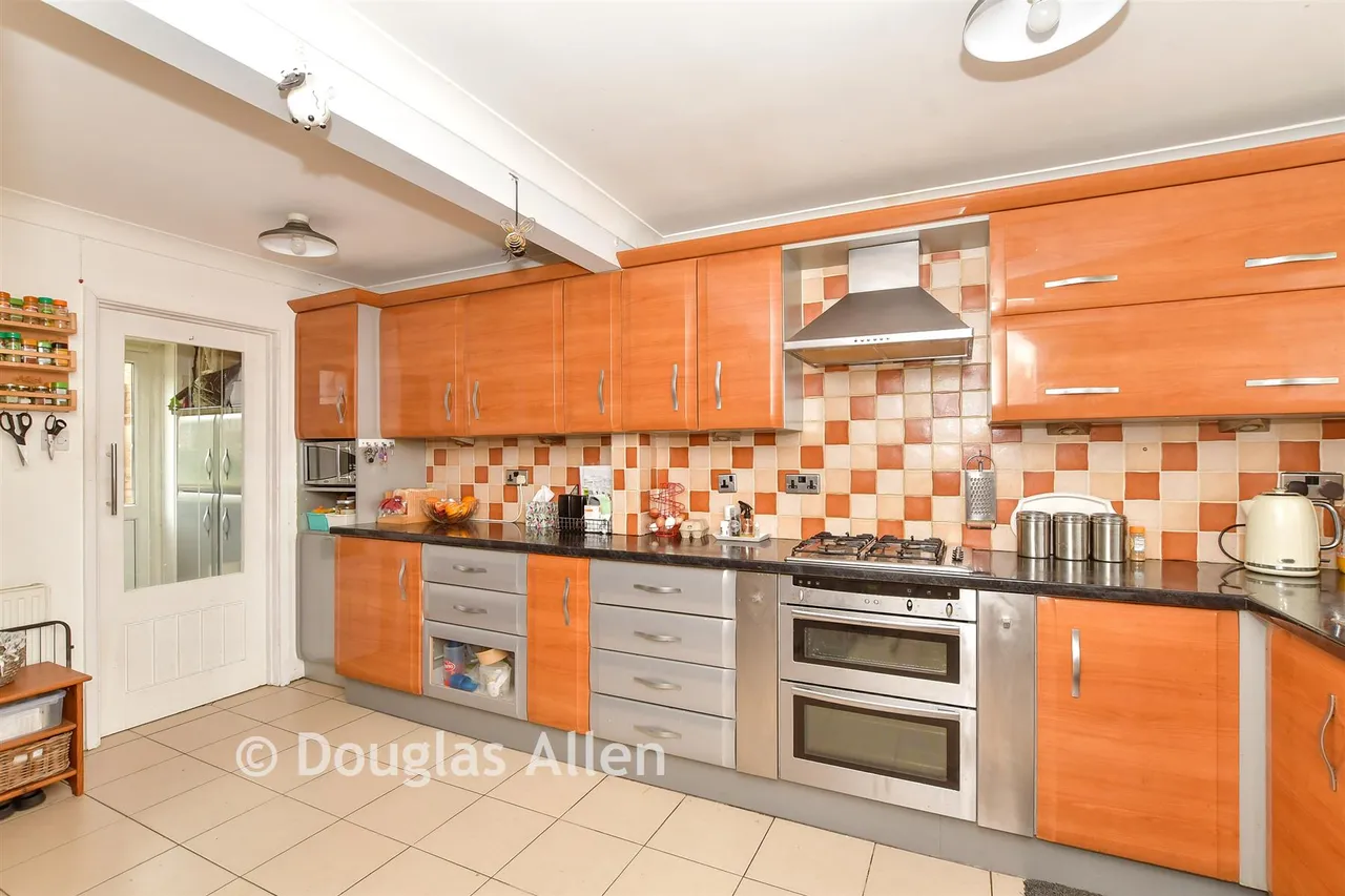 Eastley, Basildon, SS16, photo 4