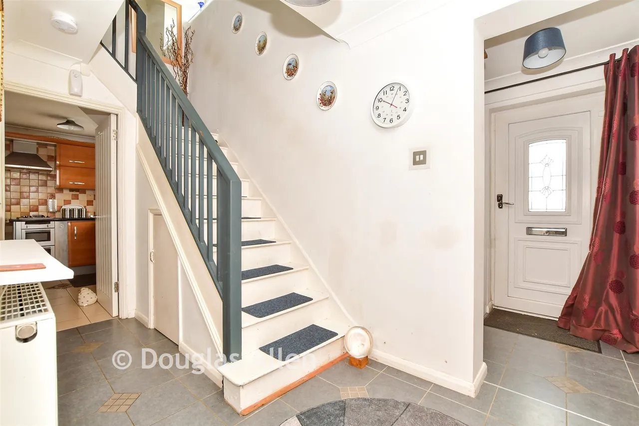 Eastley, Basildon, SS16, photo 5