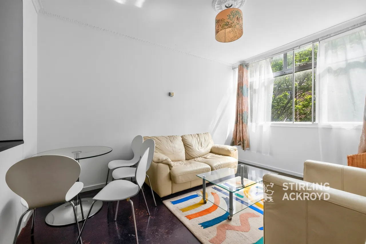 2 bed flat to rent, Judd Street, London, WC1H