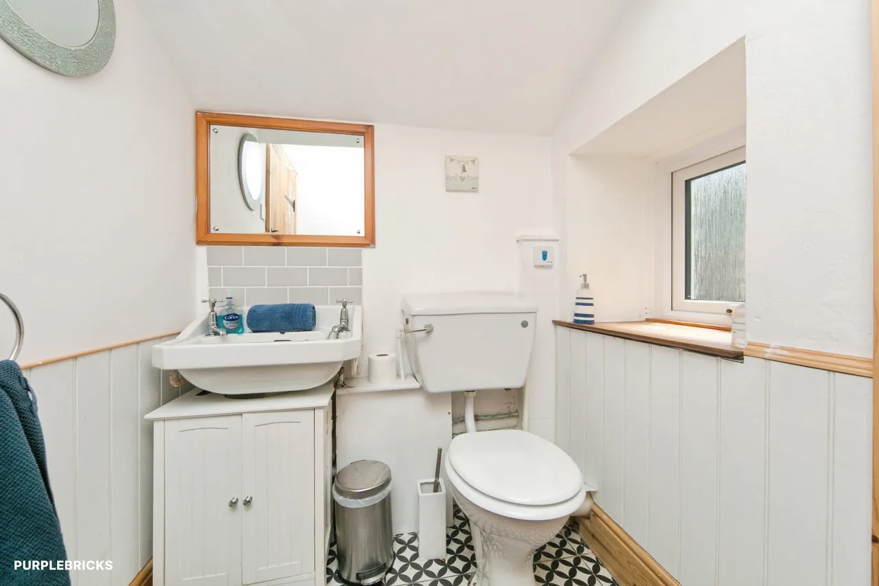 Llanfaelog, Ty Croes, LL63, photo 12