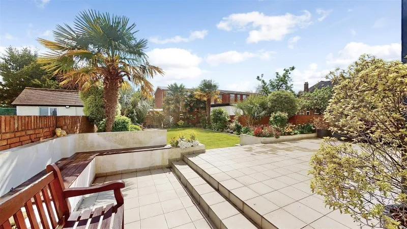 Great West Road, Isleworth, photo 25