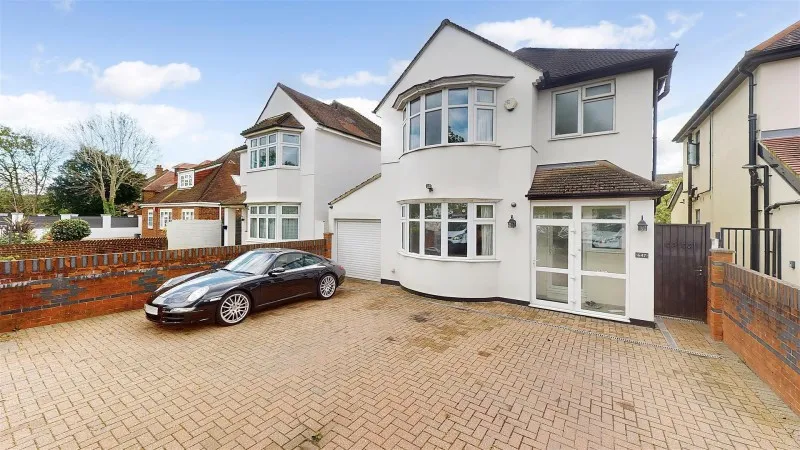 Great West Road, Isleworth, photo 5